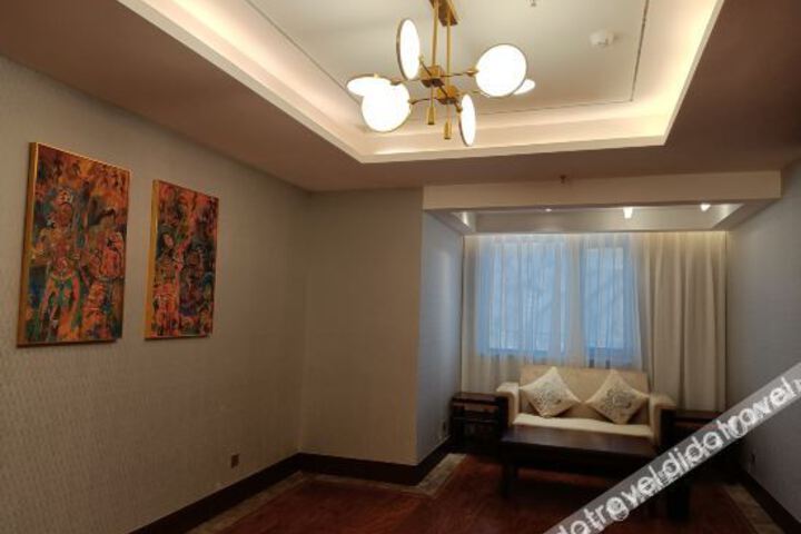 Hotel Interior 20 of 30