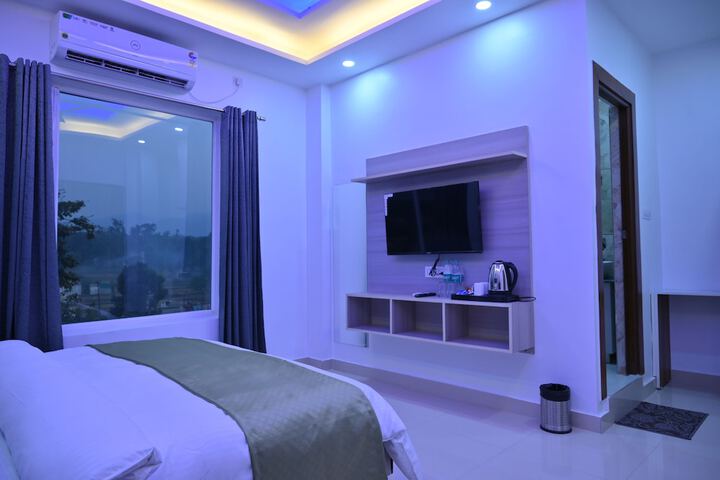 Room 7 of 17