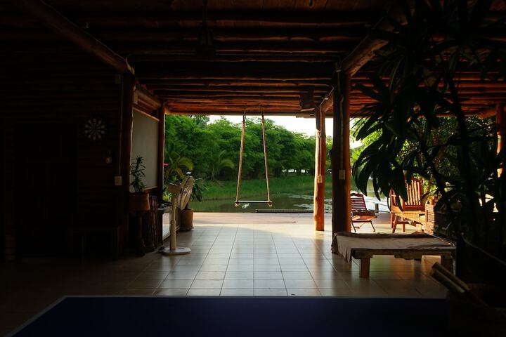 Room 28 of 51