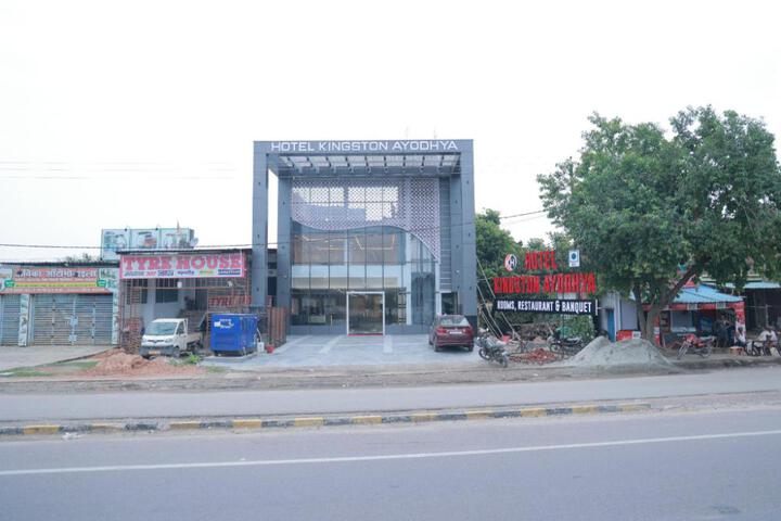 Hotel Kingston Ayodhya