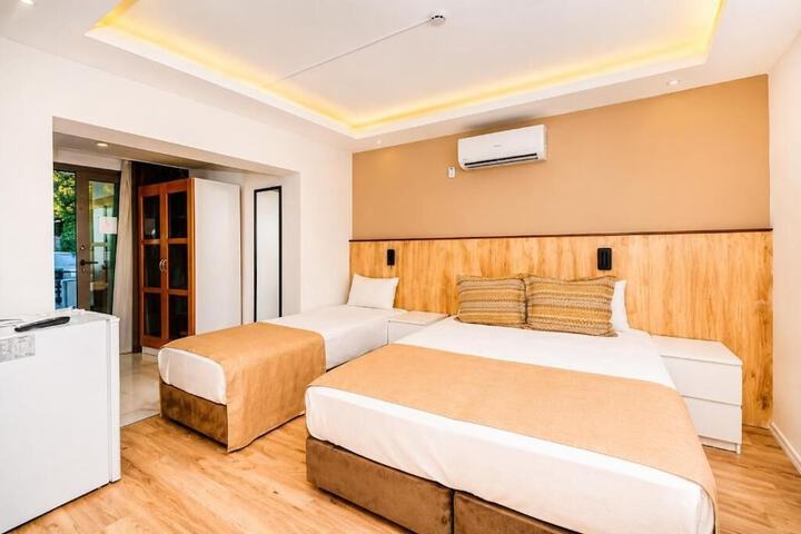 Room 73 of 123