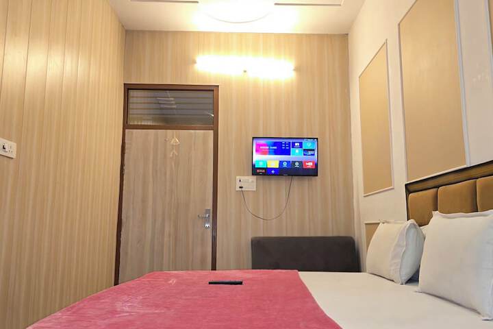 Room 25 of 75