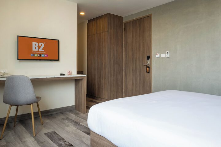 Room 5 of 24