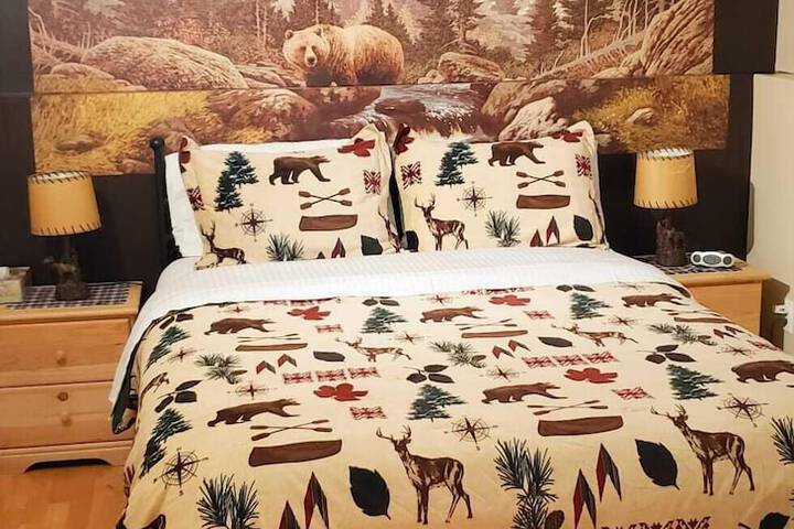 Silvern Lake Trail Bed & Breakfast