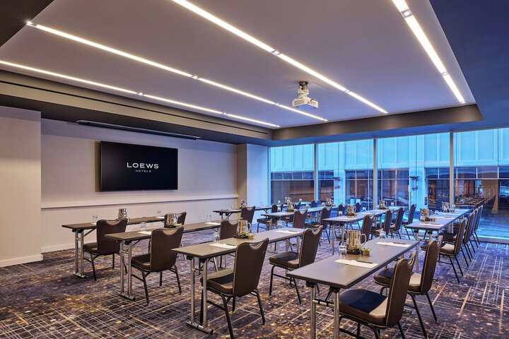 Meeting facility