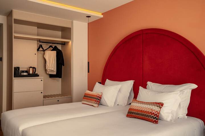 Room 5 of 26