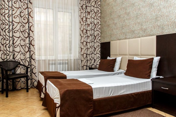 Room 5 of 30