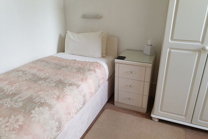 Room 21 of 60