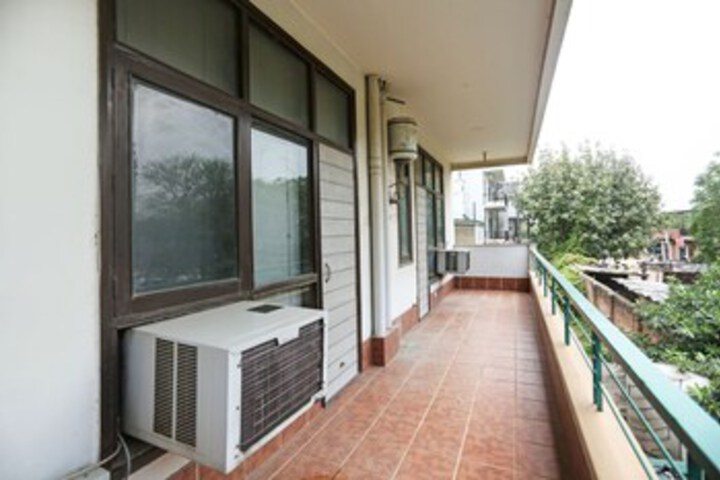 Hotel 7 of 21