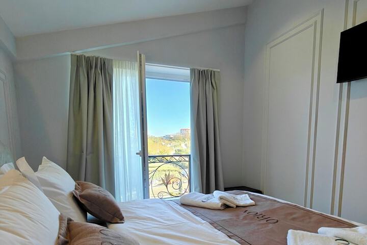 Room 12 of 55