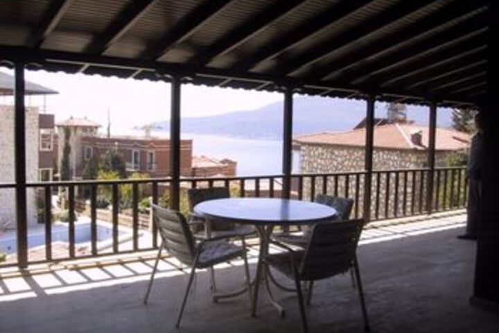 Terrace/Patio 89 of 94