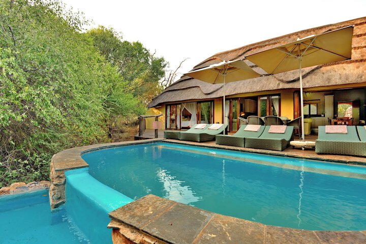 Pools & Facilities