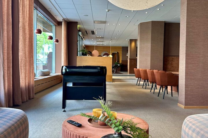 Lobby Photos
