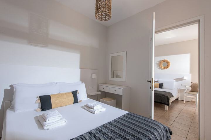 Room 14 of 44