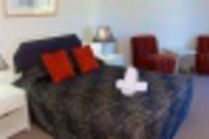 Room 100 of 190