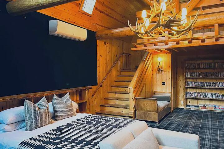 Room 46 of 74