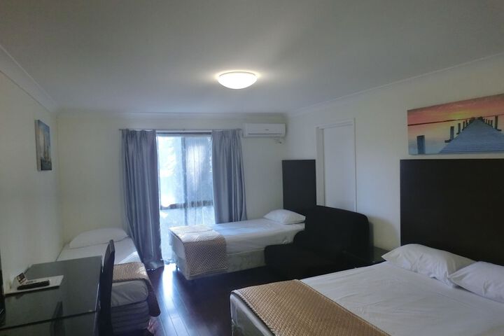 Room 8 of 47