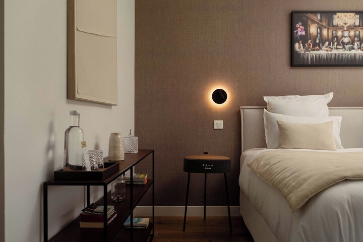Room 28 of 50