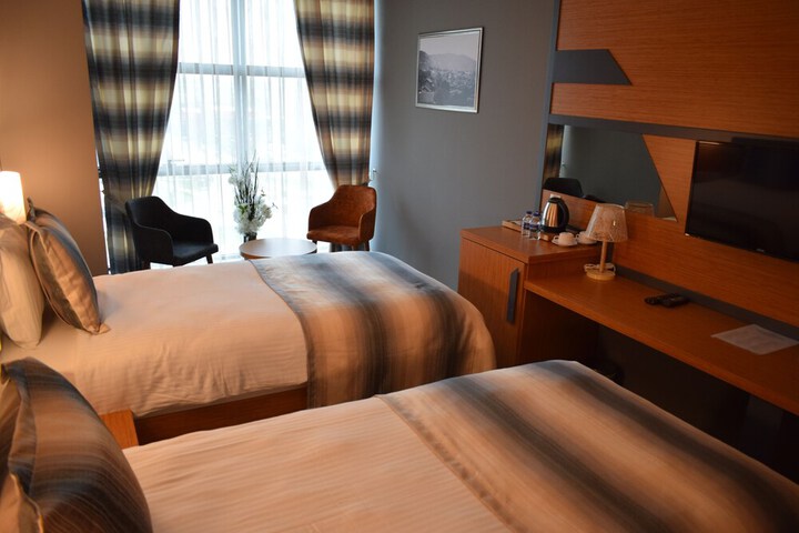 Room 5 of 26