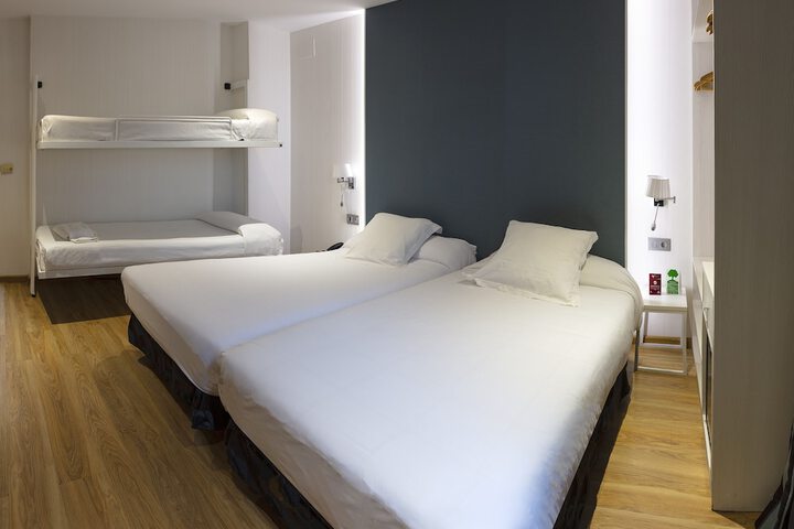 Room 18 of 72