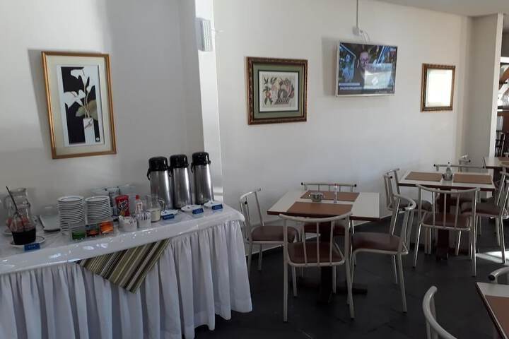 Breakfast/Coffee Service 18 of 38