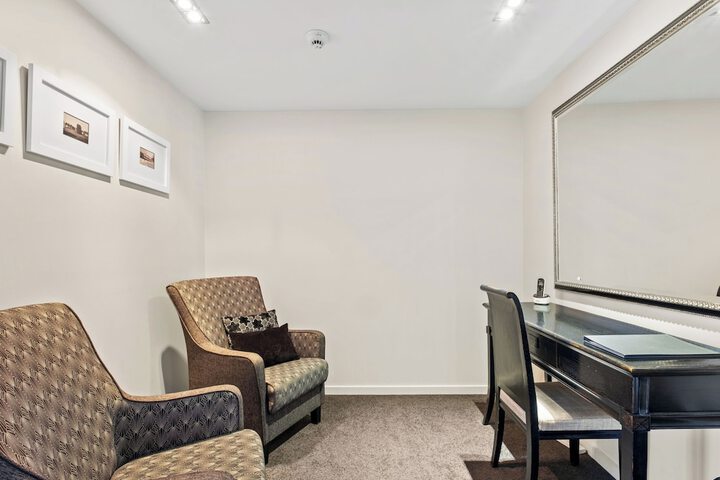 Guest Lobby