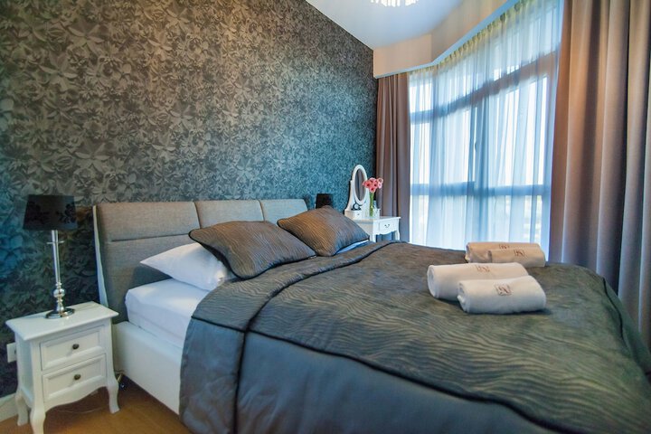 Room 34 of 272