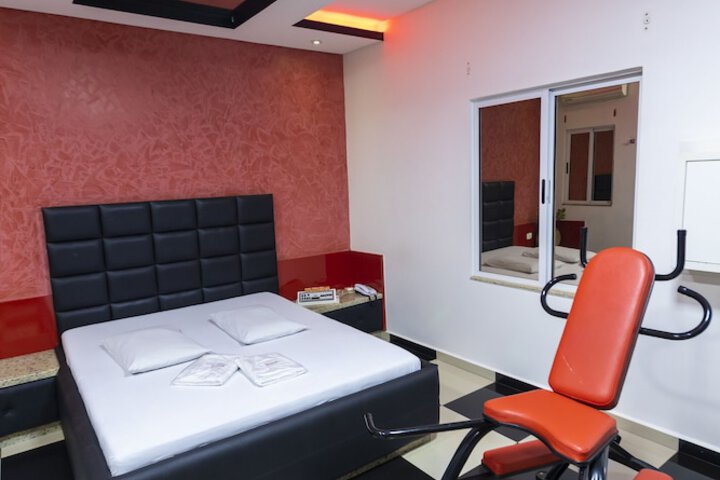 Room 56 of 114