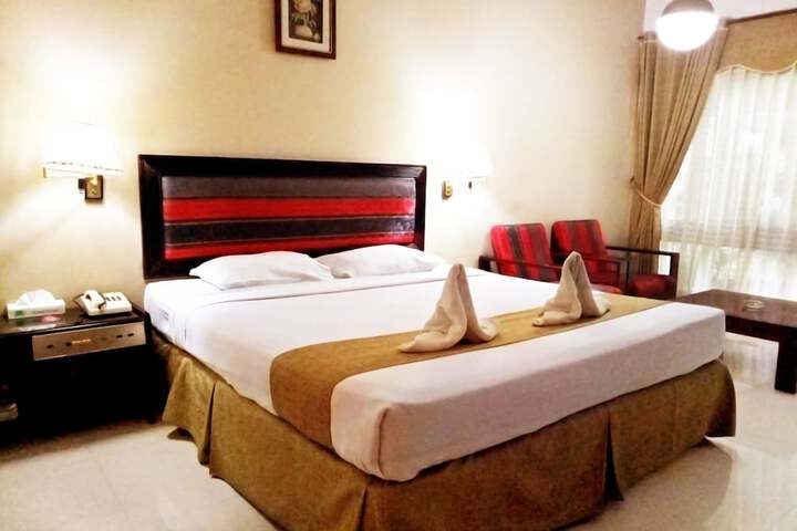 Room 4 of 45