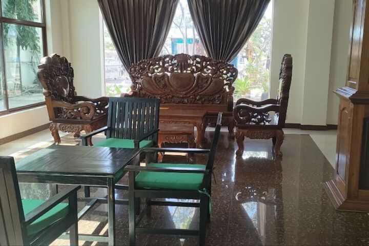 Hotel Interior 2 of 22