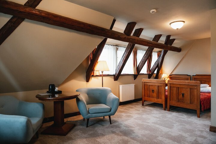 Room 20 of 130