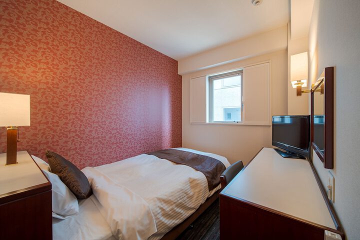 Room 19 of 45