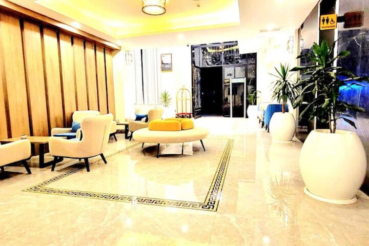 Hotel Interior 7 of 60