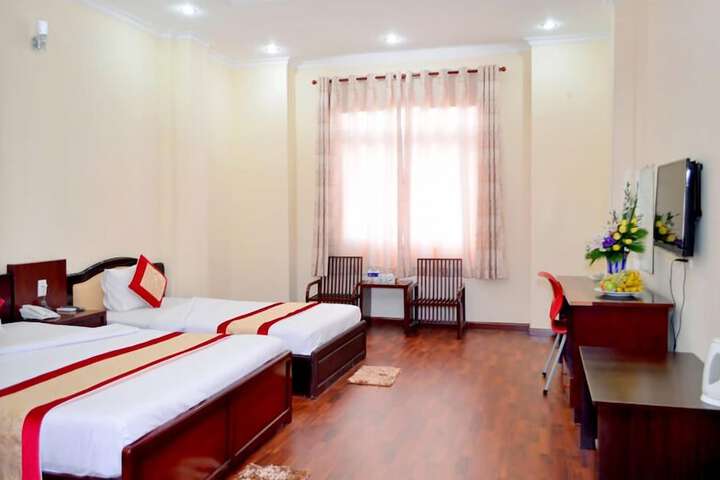 Room 25 of 66