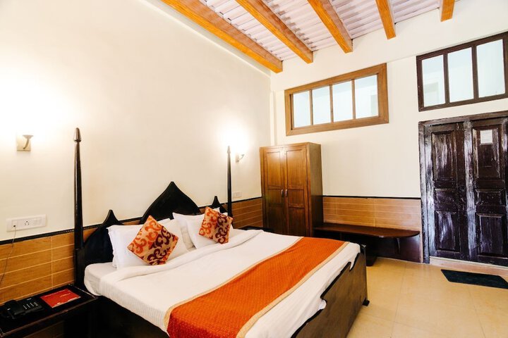 Room 15 of 188