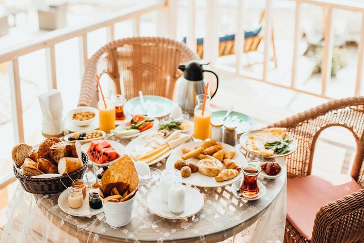 Breakfast/Coffee Service 59 of 76