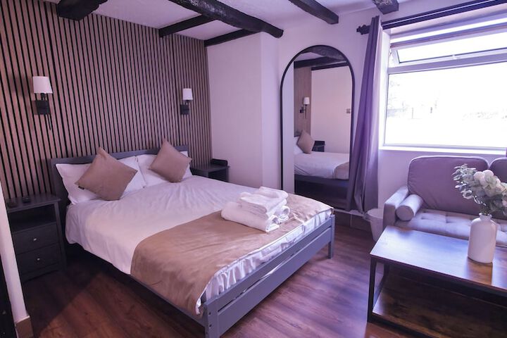Room 26 of 42