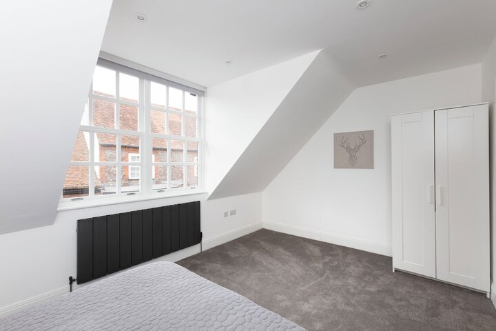 Room 3 of 15