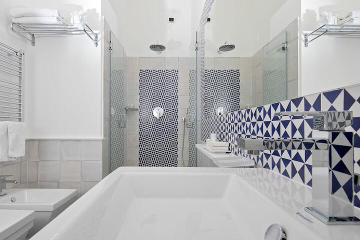 Bathroom Interior Photo