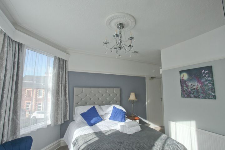 Room 21 of 62
