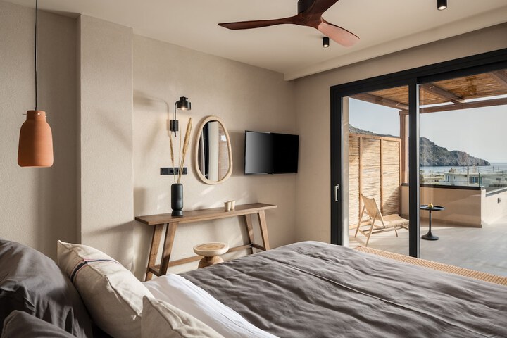 KYMĀNI Boutique Hotel & Suites