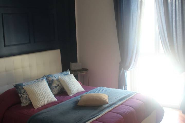 Room 10 of 35