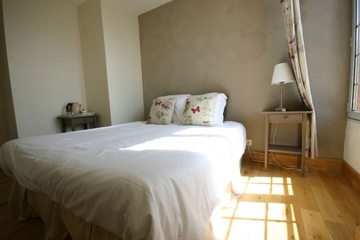 Room 7 of 67