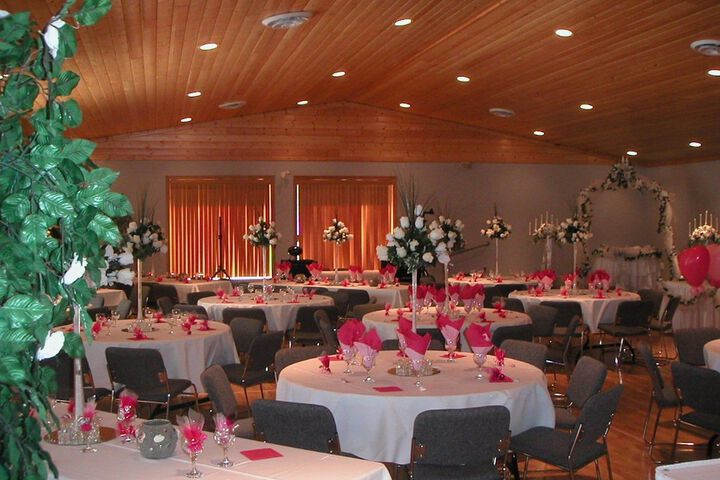 Ballroom/Hall 25 of 78