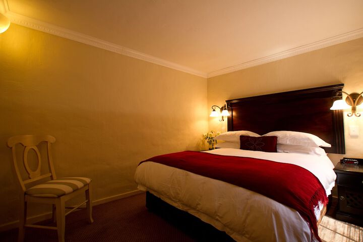Room 3 of 27