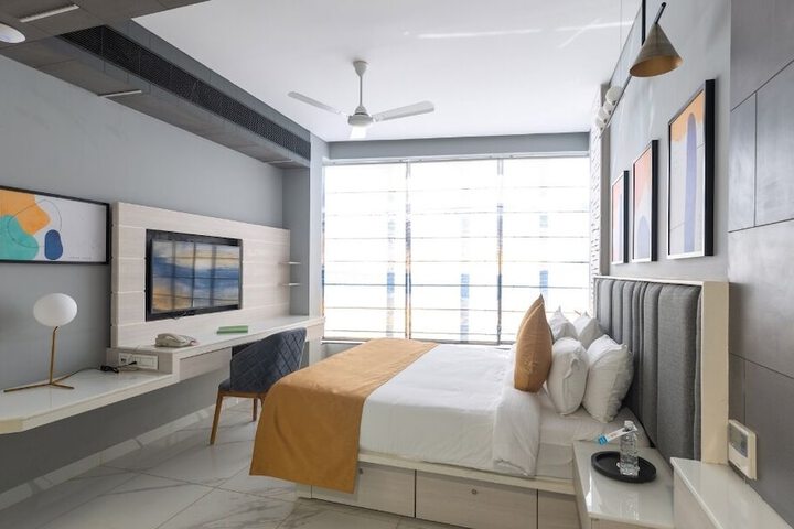 Room 44 of 81