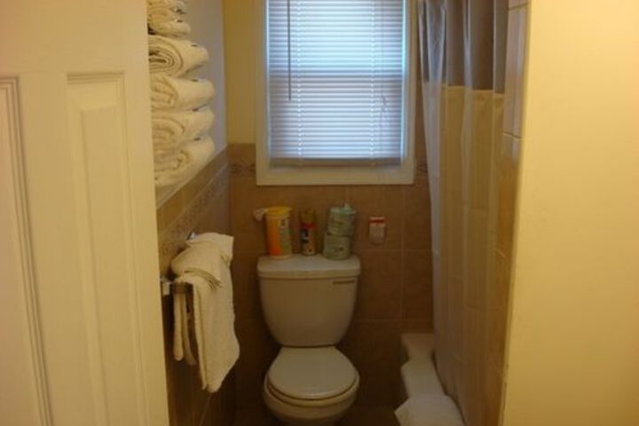 Room 32 of 63