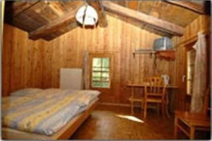Room 3 of 5