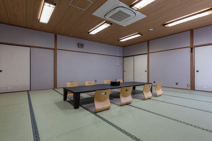 Room 46 of 96