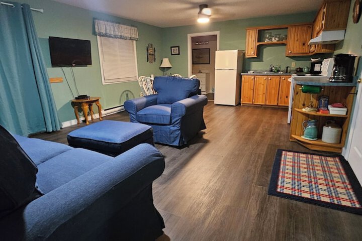 Room 33 of 67